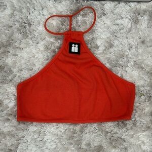 AiiRZ Ribbed Halter Crop Top – XS